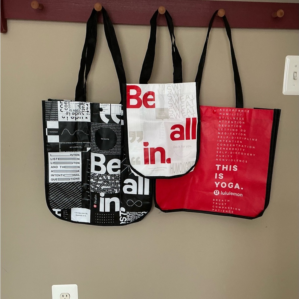 Lululemon tote bag bundle